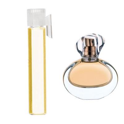 Tomorrow pour femme échantillon eau de parfum 0,6ml Avon