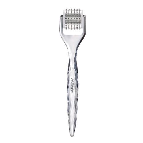 Rouleau massant pour le visage Sculpt & Tone Anew Avon