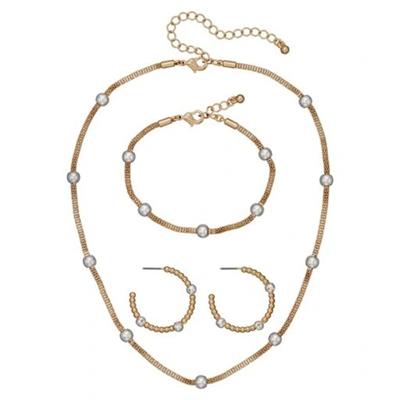 Parure Lynne collier, bracelet et boucles d'oreilles perles