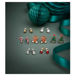 Set Holli de 7 paires de boucles d'oreilles spciales Nol Avon