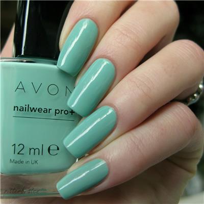 Vernis à ongles bleu SEA BREEZE - AVON Nailwear Pro +